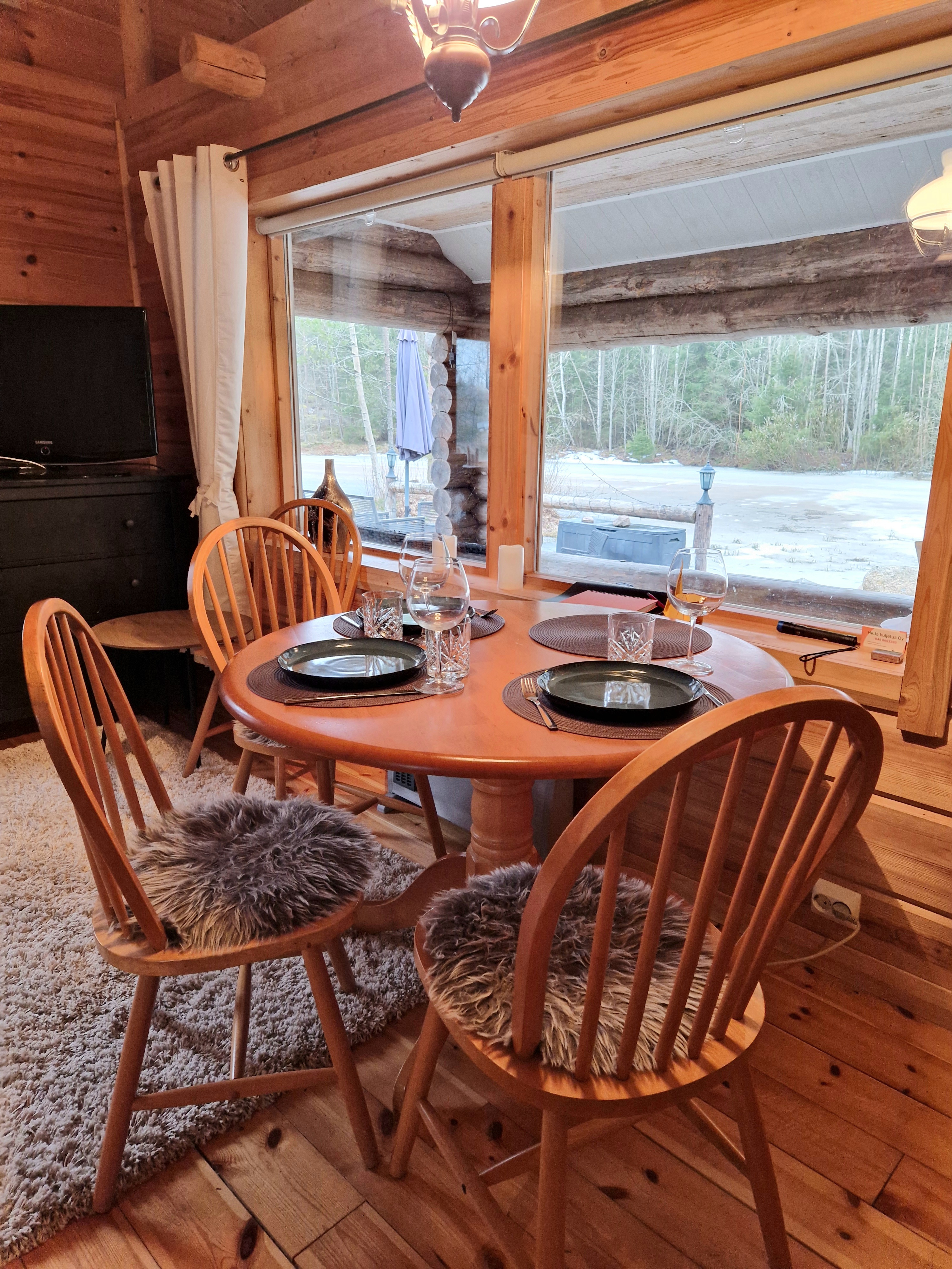 uutela mökki